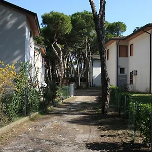  Apartment Villaggio Solveig Family